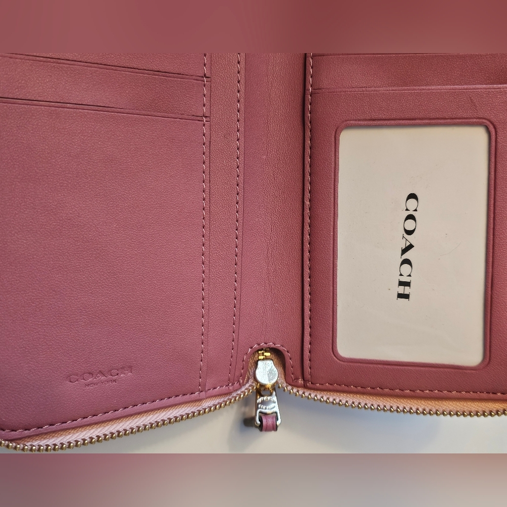 Coach Pink Butterfly Zip Around  Wallet - Picture 9 of 9